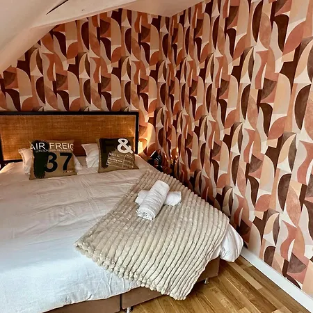 Holiday home Chez Gus - 10 Personnes - Bcla