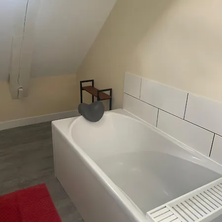 Prázdninový dům Chez Gus - 10 Personnes - Bcla